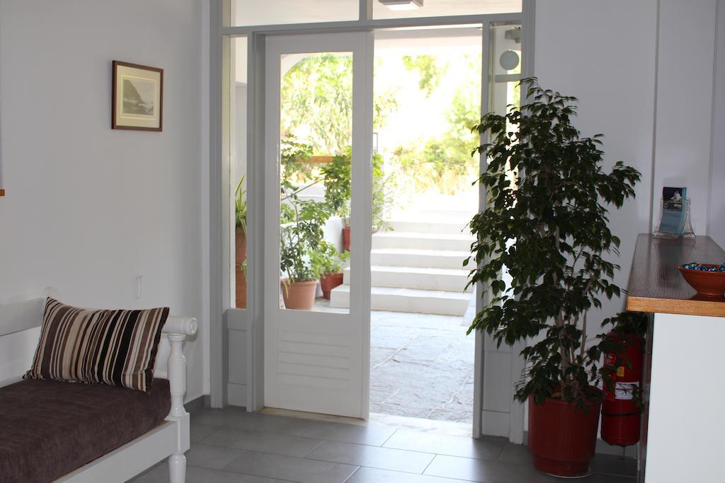 קמרס Hotel Kamari מראה חיצוני תמונה