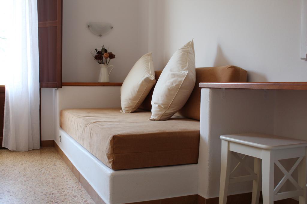 קמרס Hotel Kamari חדר תמונה